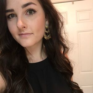 Meet your Posher, Sierra